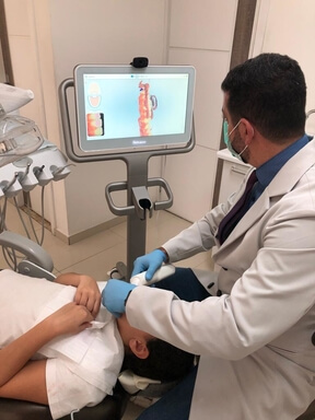 Ortodontista especialista Invisalign doctor Ortodontista especialista Invisalign doctor