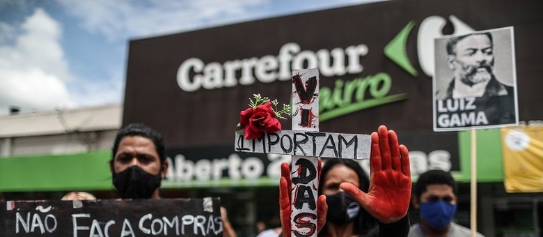 A velocidade dos fatos e o Dia da Consciência Negra