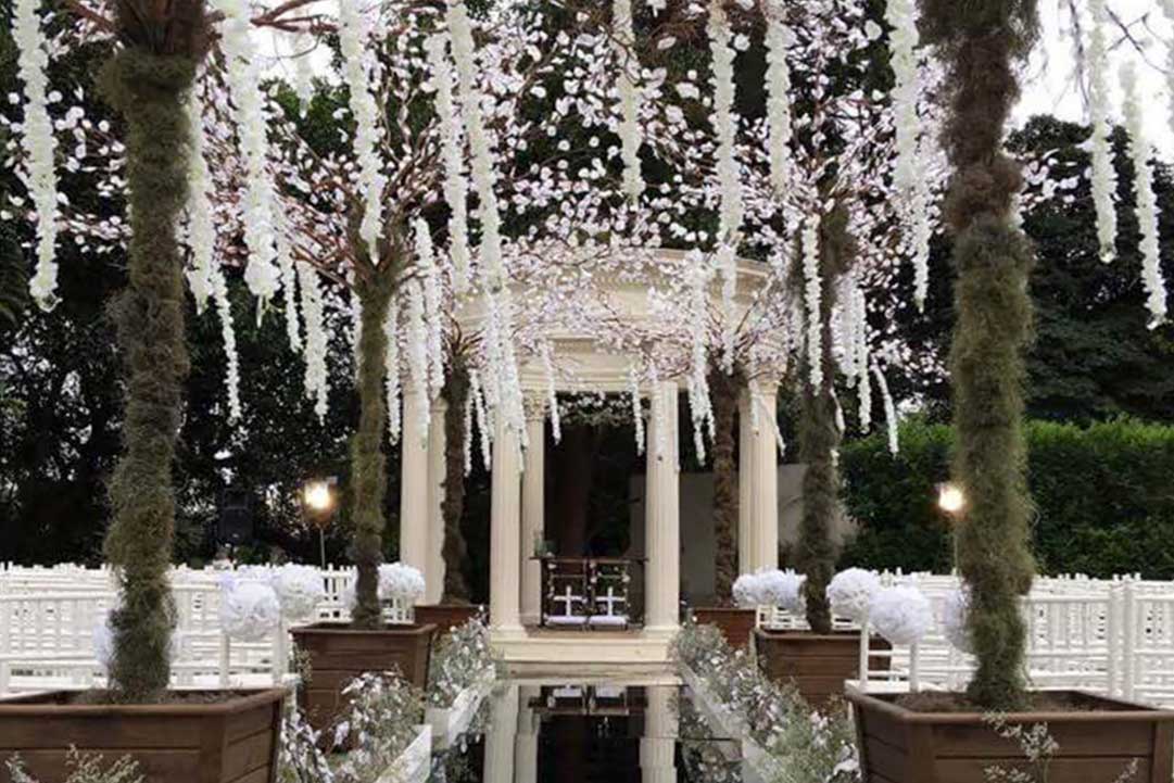Produção de cenários para festa de casamento - Festejare Decorações